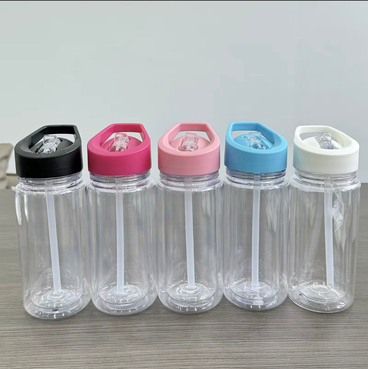 10 Ounce Kids Acrylic Snow Globe Cup
